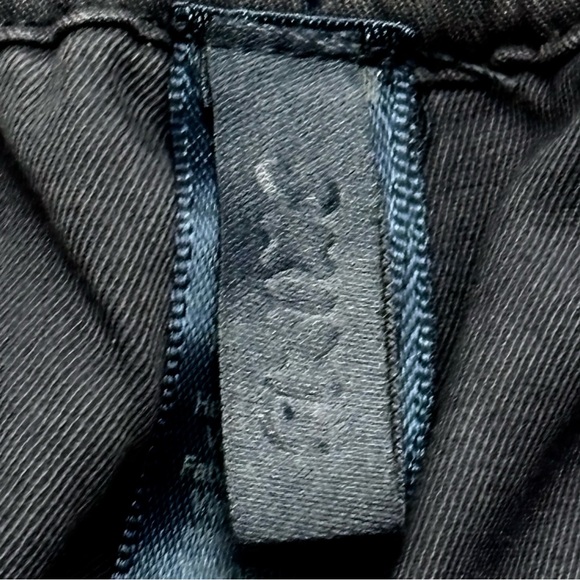 SKINS Outdoor Woven Oversized Cargo Pants Size Medium - Picture 8 of 11